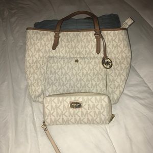 Michael Kors tote and Matching Wallet